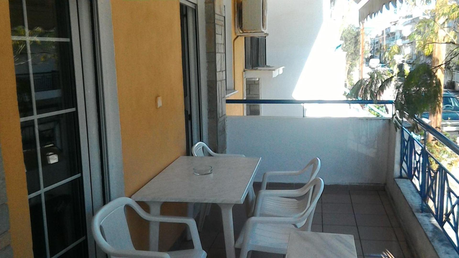 Leonidas Apartments Néa Péramos Εξωτερικό φωτογραφία